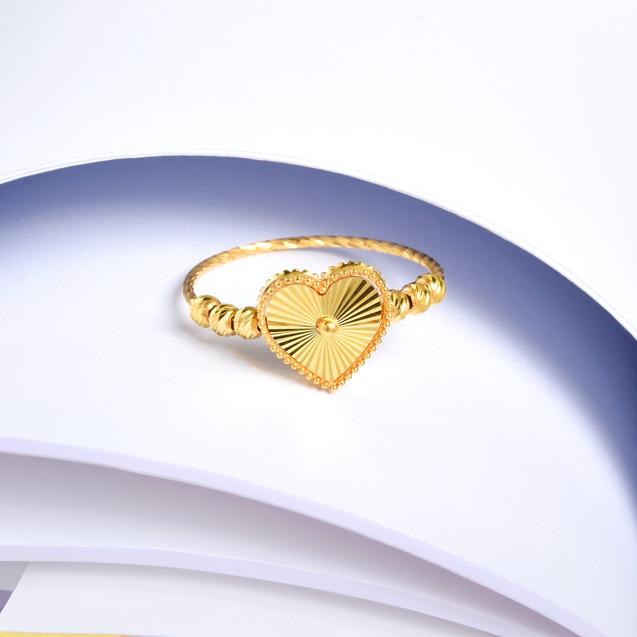 Timeless Romance: 22K Heart Ring for Valentine's Day